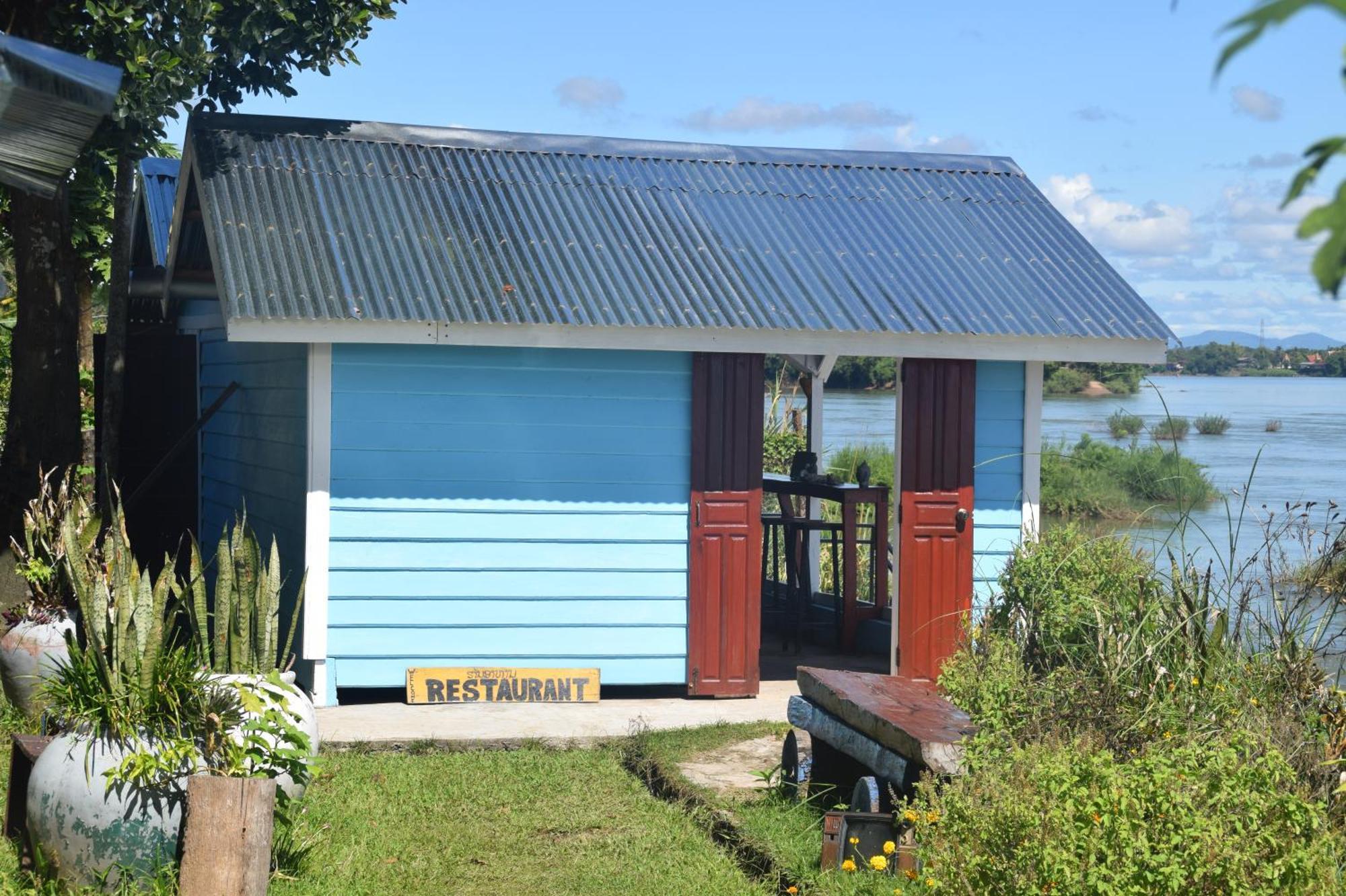 Don Som Riverside Guesthouse Exterior photo