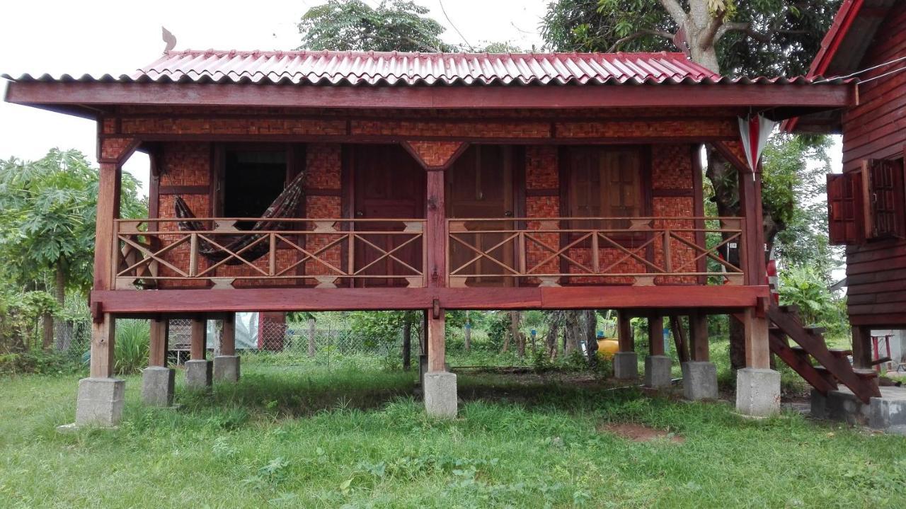 Don Som Riverside Guesthouse Exterior photo